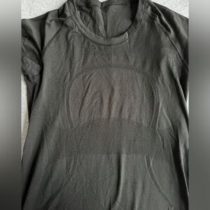 Lululemon Swifty Tech